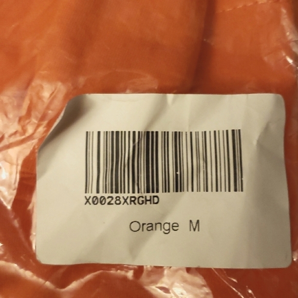 Sanderson Bed and Breakfast Orange Short Sleeve T-shirt Size M - Picture 5 of 5